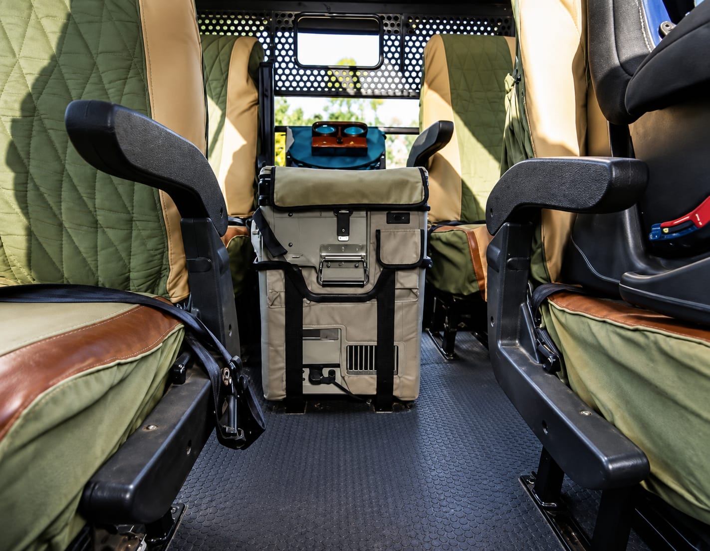 SPACIOUS CABIN
